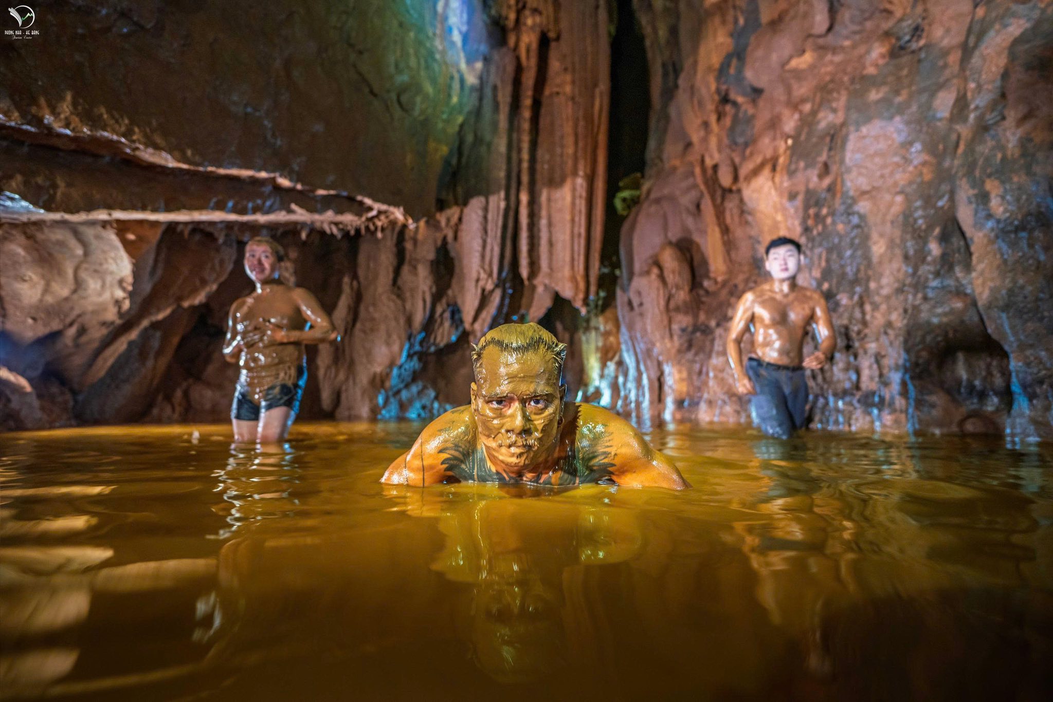 1 Day Tour: Paradise Cave – Dark Cave